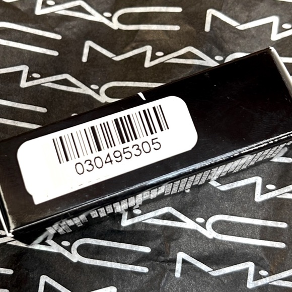 MAC FIX STUDIO AND FIX MATTIFINE PRIMER SAMPLES - Picture 3 of 8